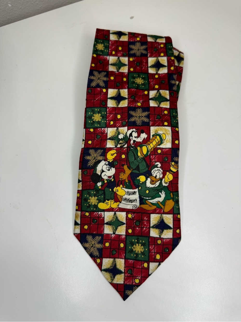 Vintage Disney Mickey Unlimited Christmas Necktie Mickey Goofy Donald Pluto Tie